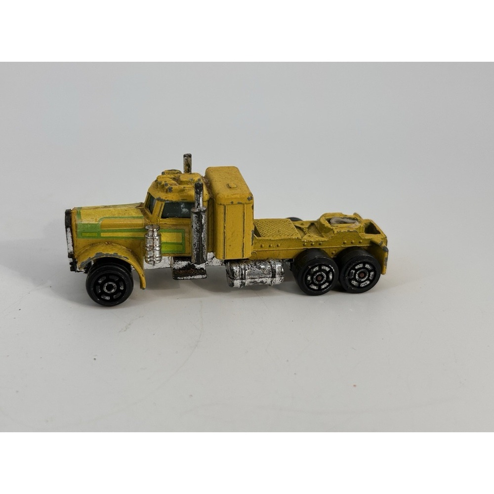 Vintage‎ 1978 Universal Product Hong Kong Yellow Diecast Toy Truck Semi Tractor